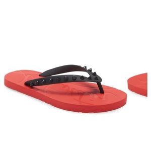 Loubi Flip Flop
CHRISTIAN LOUBOUTIN